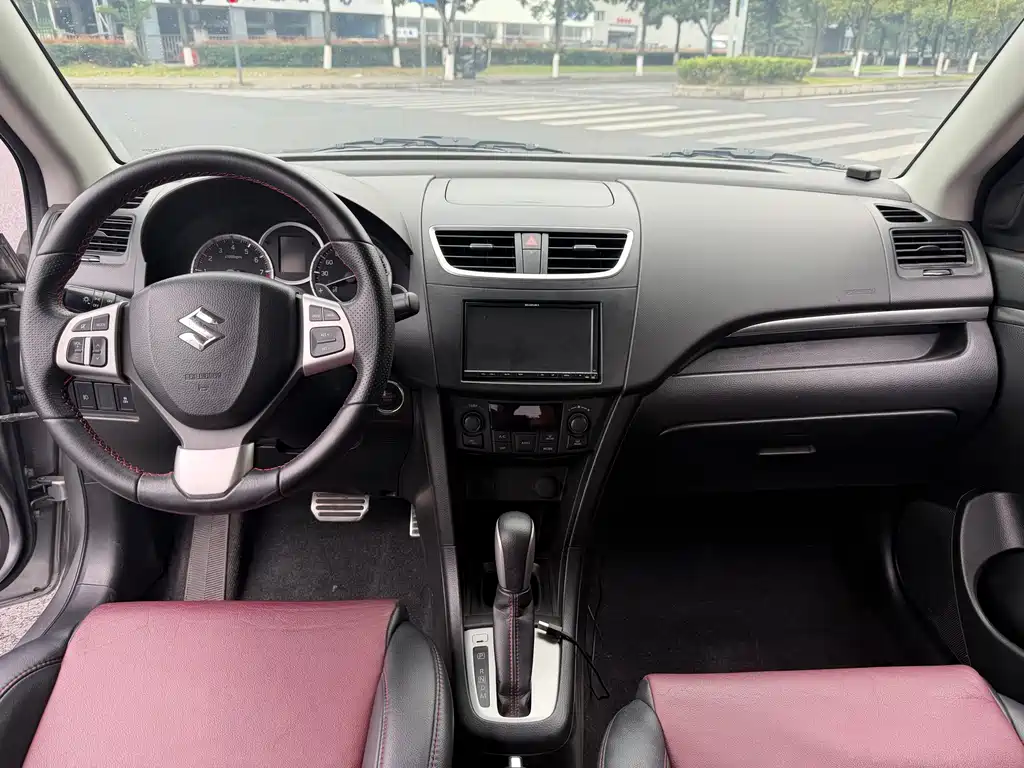 Suzuki Swift 2014 1.6L CVT FWD Luxury Edition