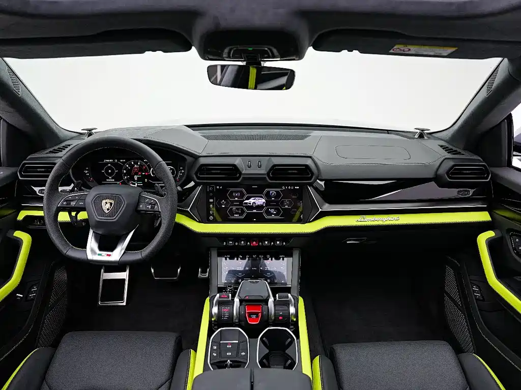 Lamborghini Urus SE 2025 4.0T Standard Edition