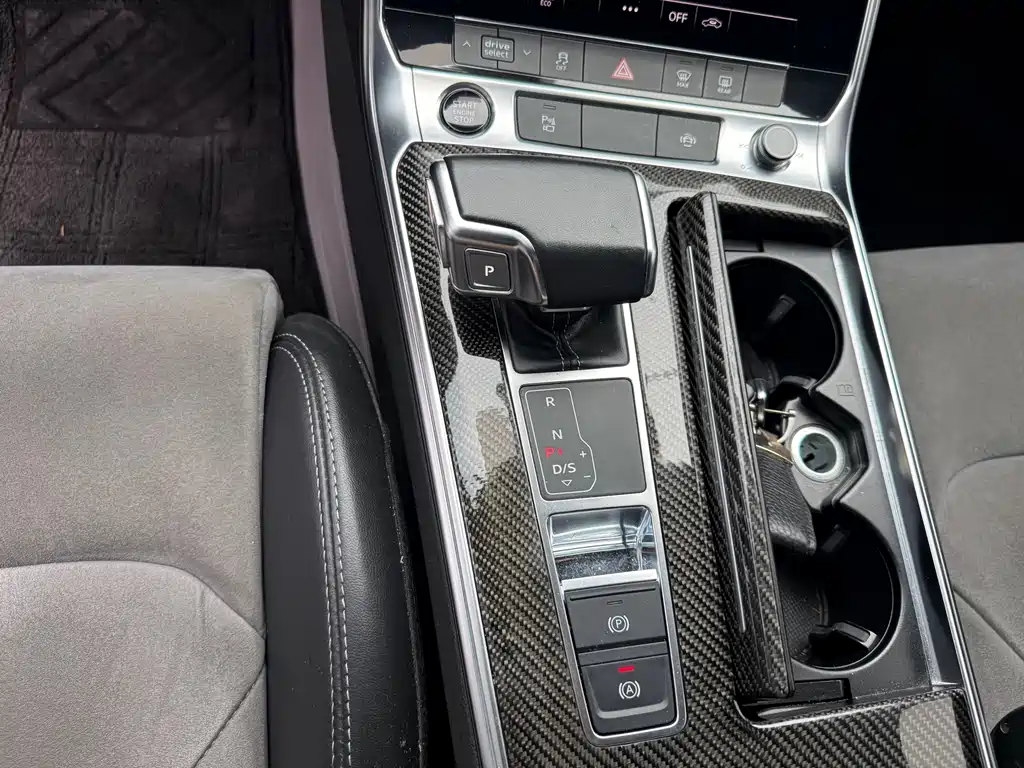 Audi A6L 2022 45 TFSI Select Dynamic Edition