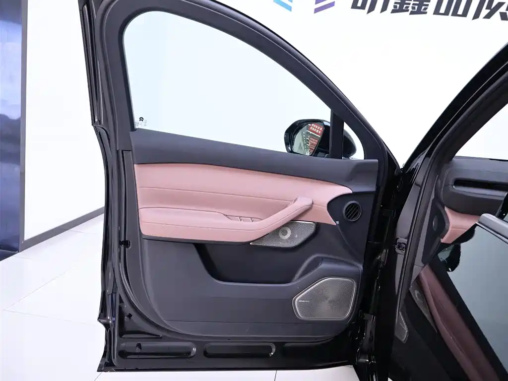 NIO EC6 2025 75kWh