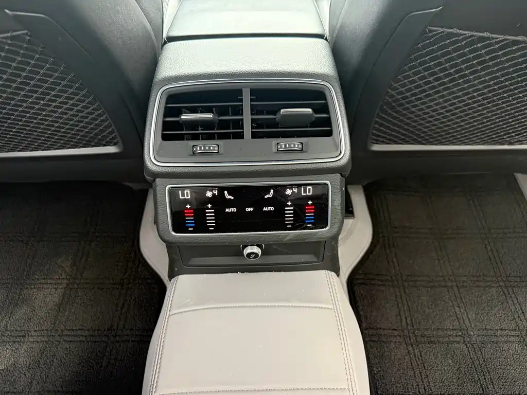 Audi A6L 2022 45 TFSI Select Dynamic Edition