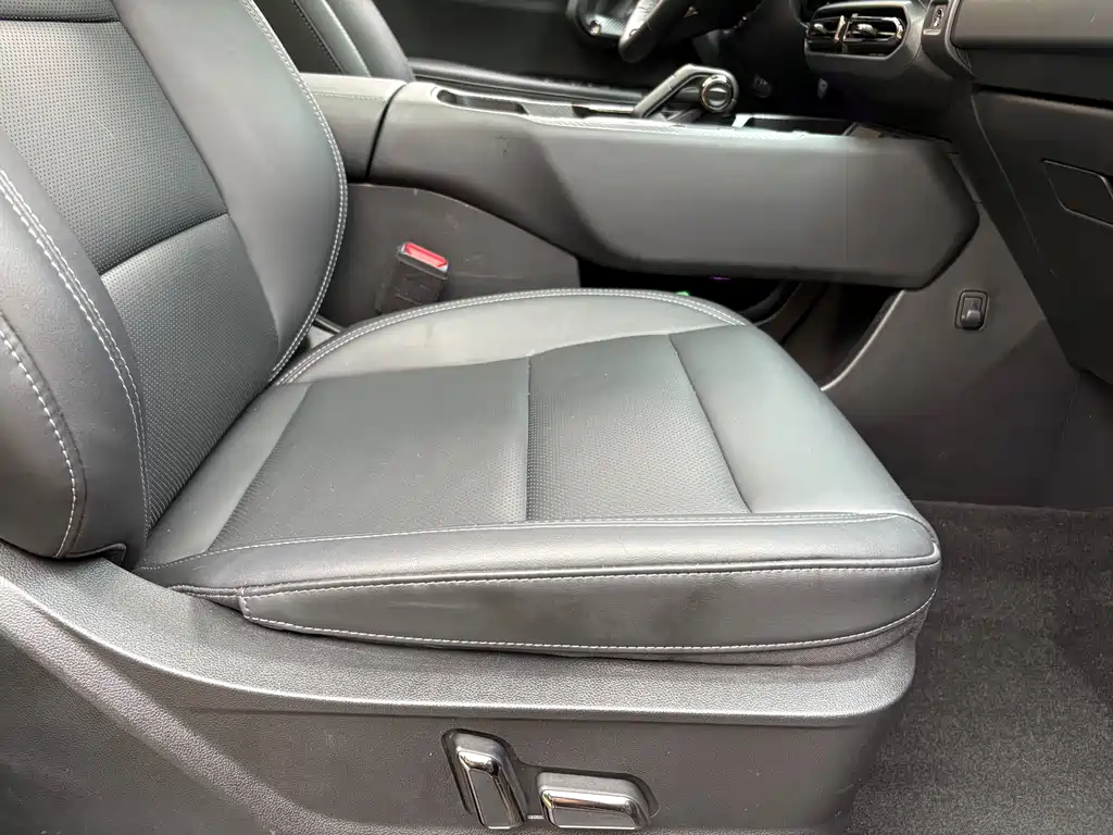 Haval Big Dog PLUS 2023 1.5T FWD Trendy Off-Road Edition Plus