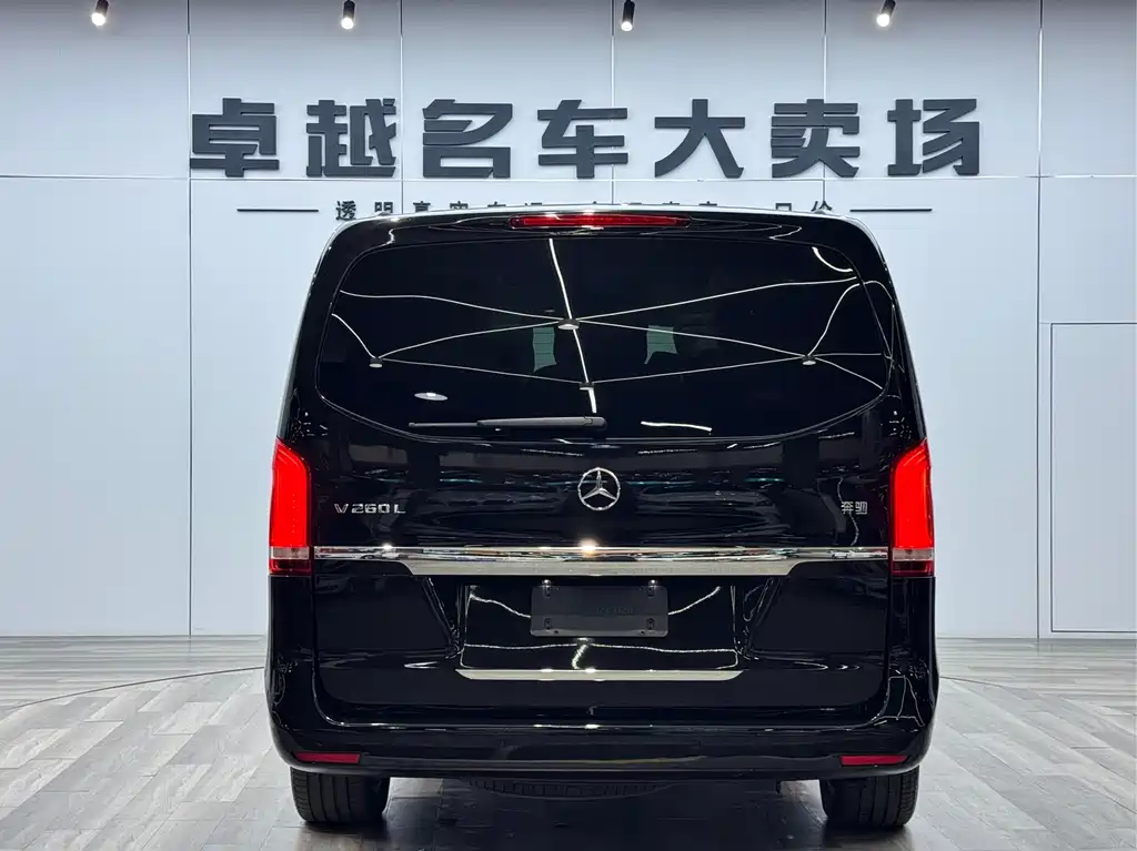 Mercedes-Benz V-Class 2017 260 L尊贵加长版