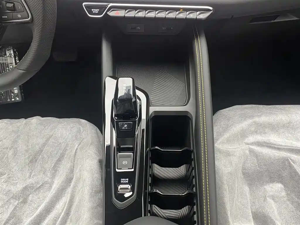 Geely Binyue L 2025 1.5TD DCT Xingyao