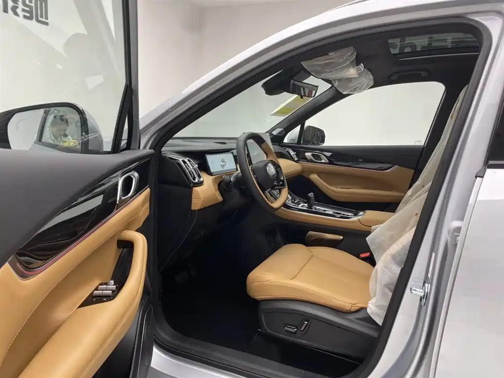 Geely Boyue L 2025 4th Generation 1.5TD DCT Shanhe