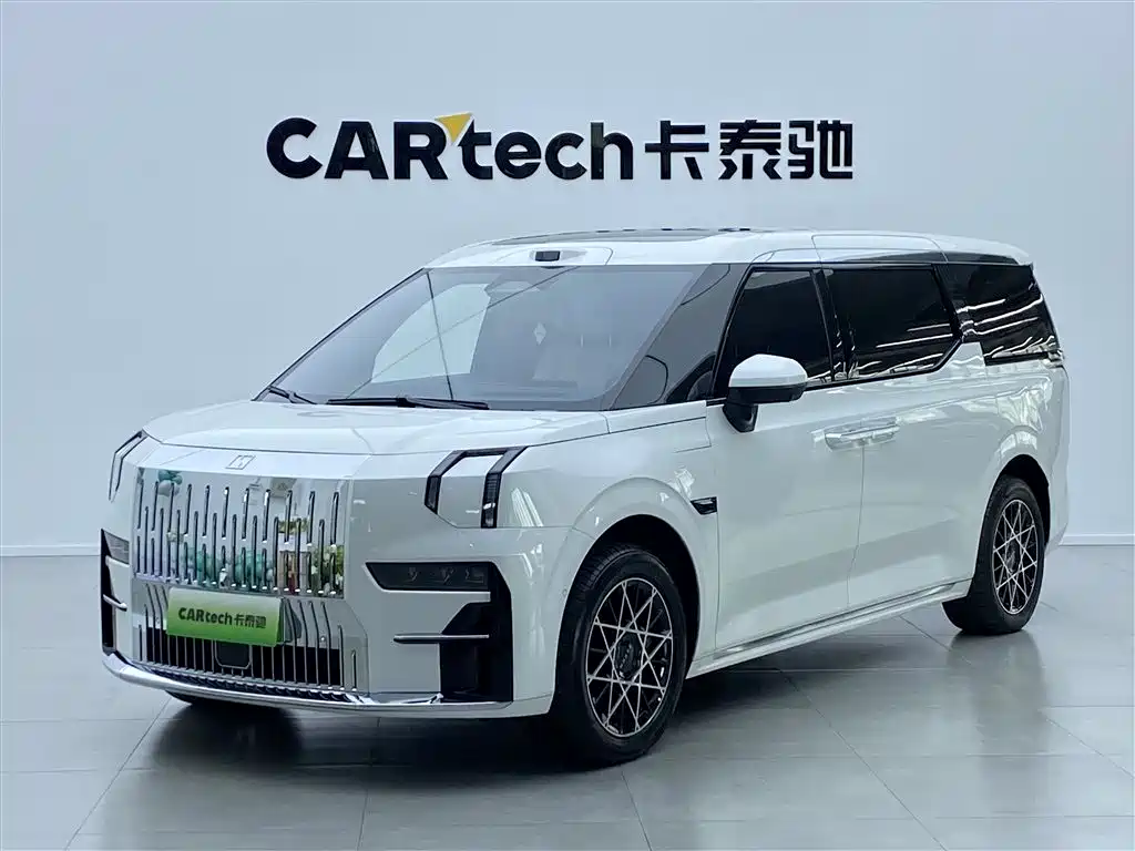 Zeekr 009 2024 7-Seater Aisle Edition AWD 108kWh