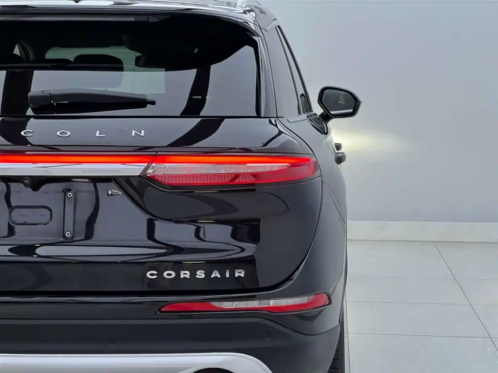 Lincoln Corsair 2022 Facelift 2.0T FWD Reserve Edition