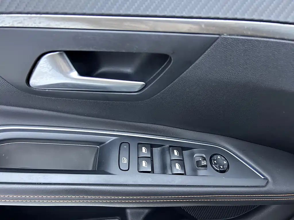 Peugeot 5008 2017 350THP 7-Seater Elite Edition