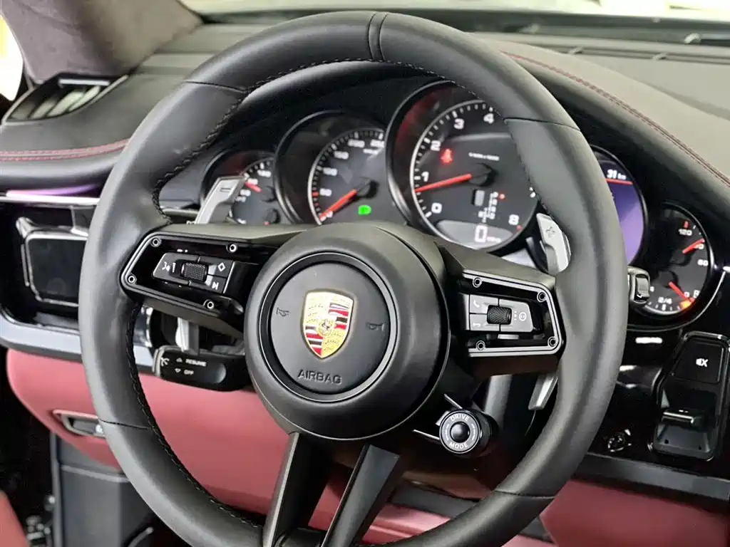 2014 Porsche Panamera 4 3.0T