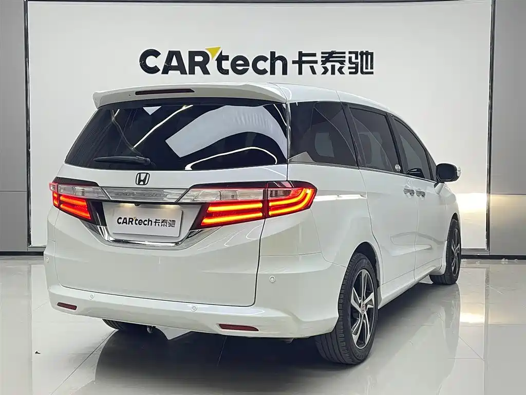 Honda Odyssey 2017 2.4L Zhixiang Edition