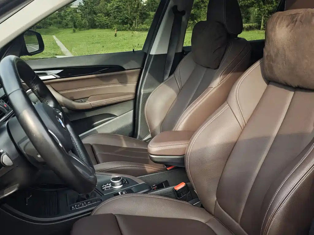 BMW X1 2022 sDrive25Li Leading Edition