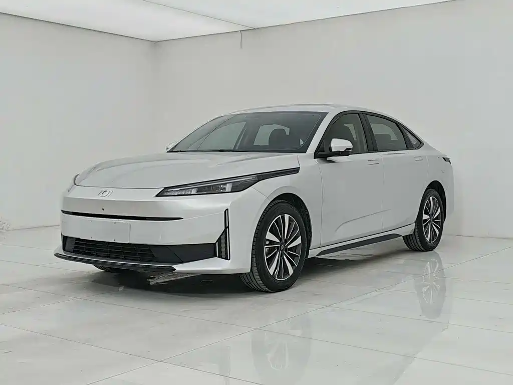Changan Qiyuan A05 2024 70 Pro
