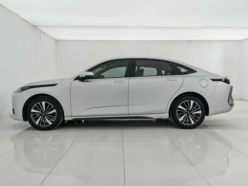 Changan Qiyuan A05 2024 70 Pro