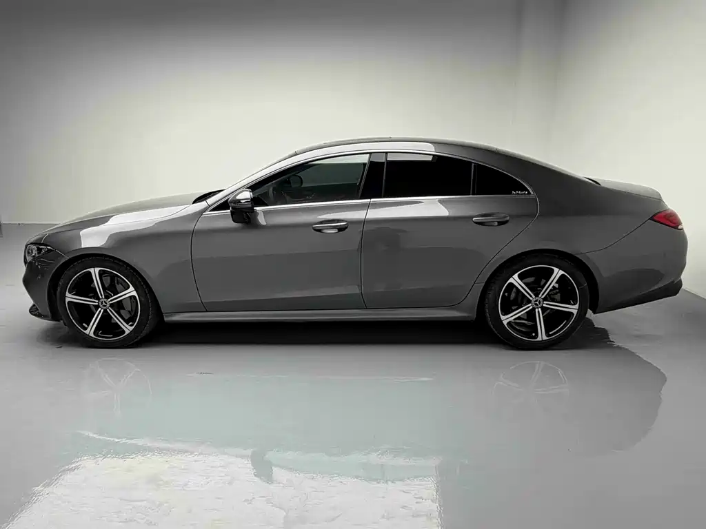 Mercedes-Benz CLS 2018 CLS 300 Dynamic Edition
