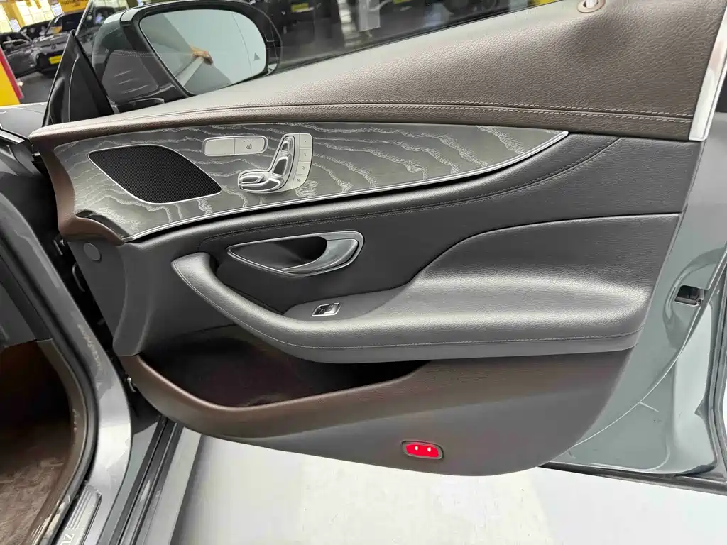 Mercedes-Benz CLS 2018 CLS 300 Dynamic Edition