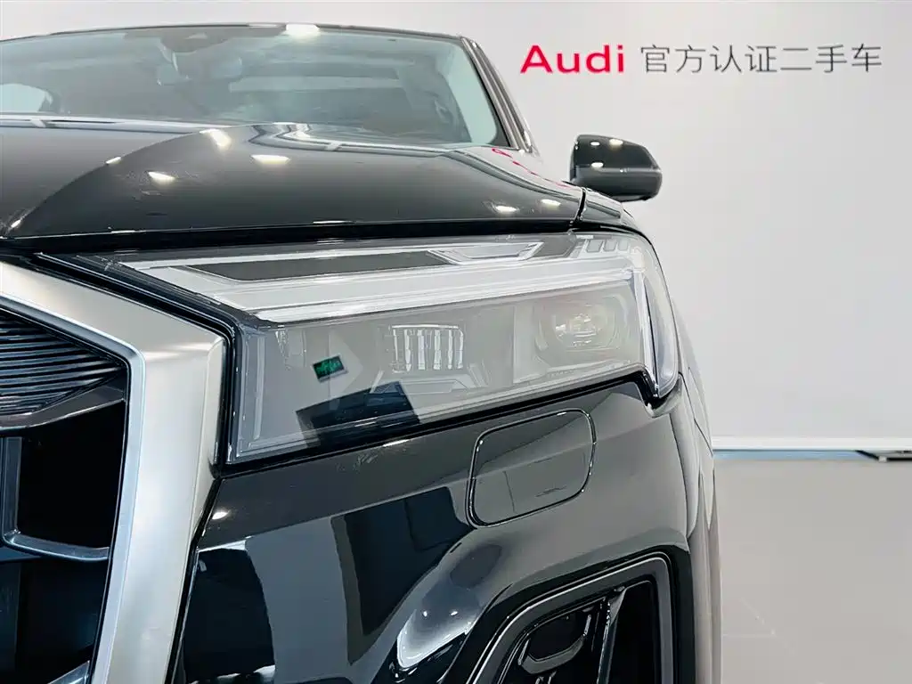 Audi Q7 2024 45 TFSI quattro S line Sport