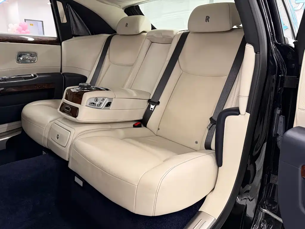 Rolls-Royce Ghost 2015 Series II Extended