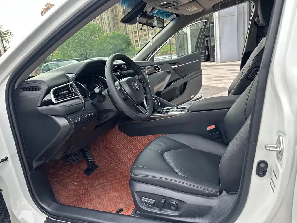 Camry 2019 2.5G Luxury Edition China VI