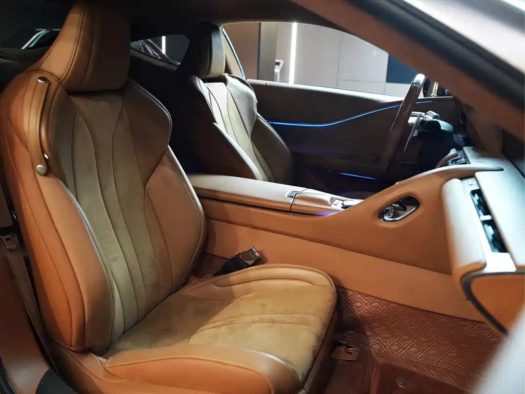 Lexus LC 500h Sport (2018)