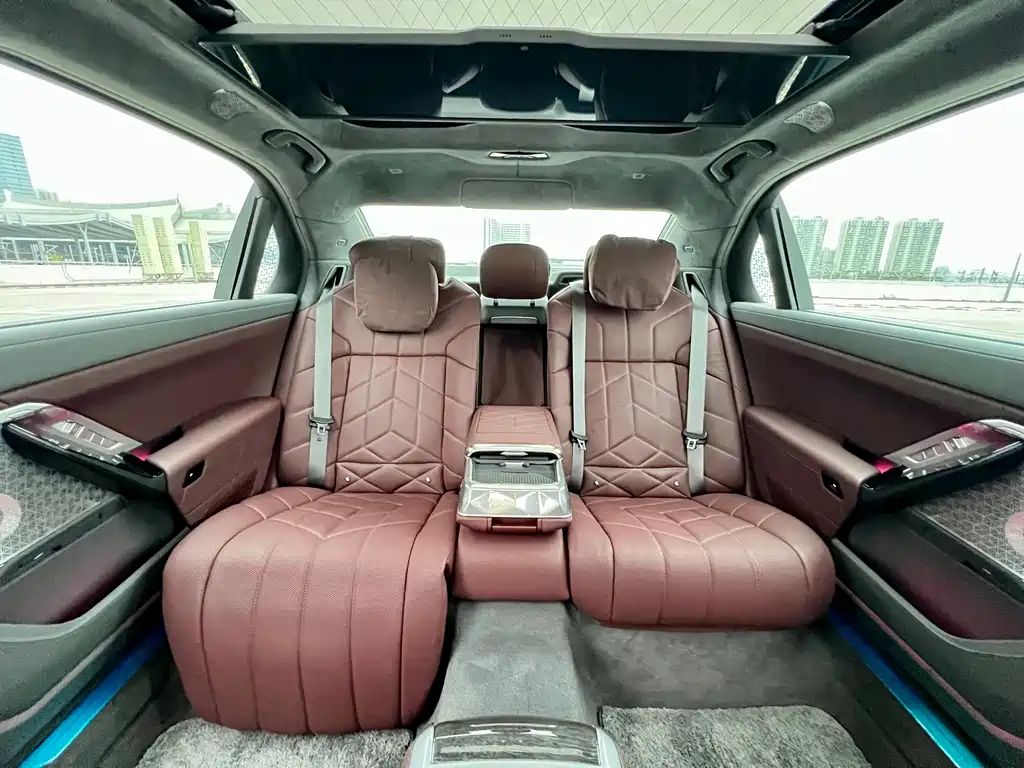 BMW 7 Series 2023 740Li Exclusive Edition Luxury Package