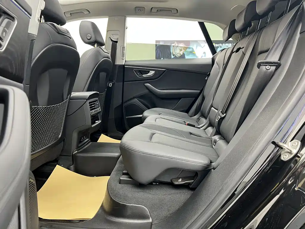 Audi Q8 2023 55 TFSI Luxury Dynamic Edition