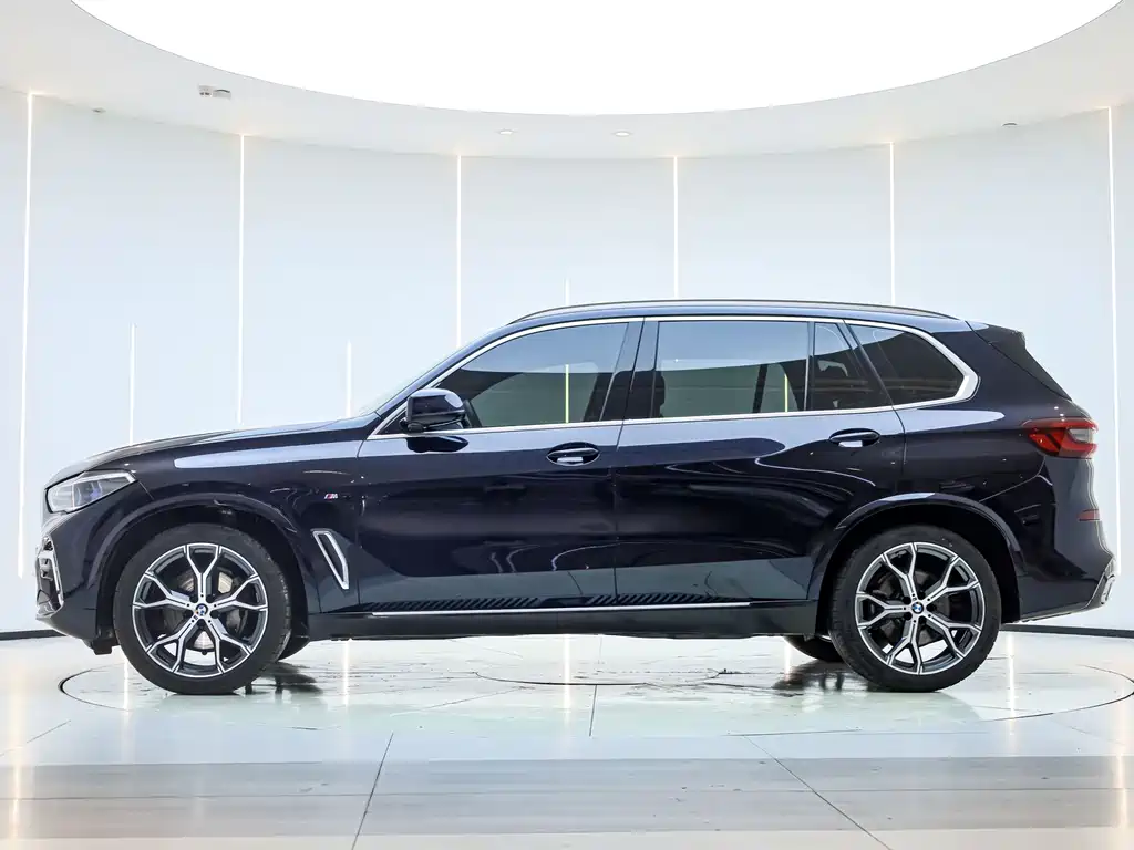 BMW X5 2022 Facelift xDrive 40Li M Sport Package