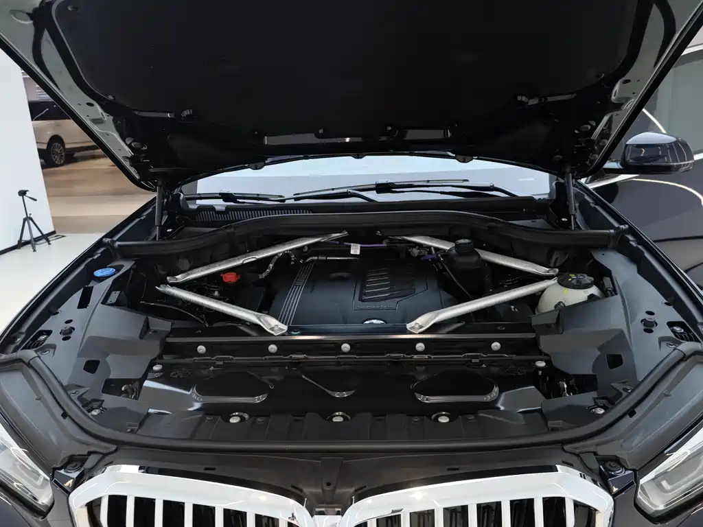 BMW X5 2022 Facelift xDrive 40Li M Sport Package