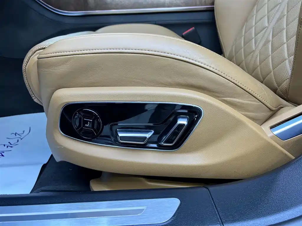 Audi A8 2021 A8L 55 TFSI quattro Luxury Edition
