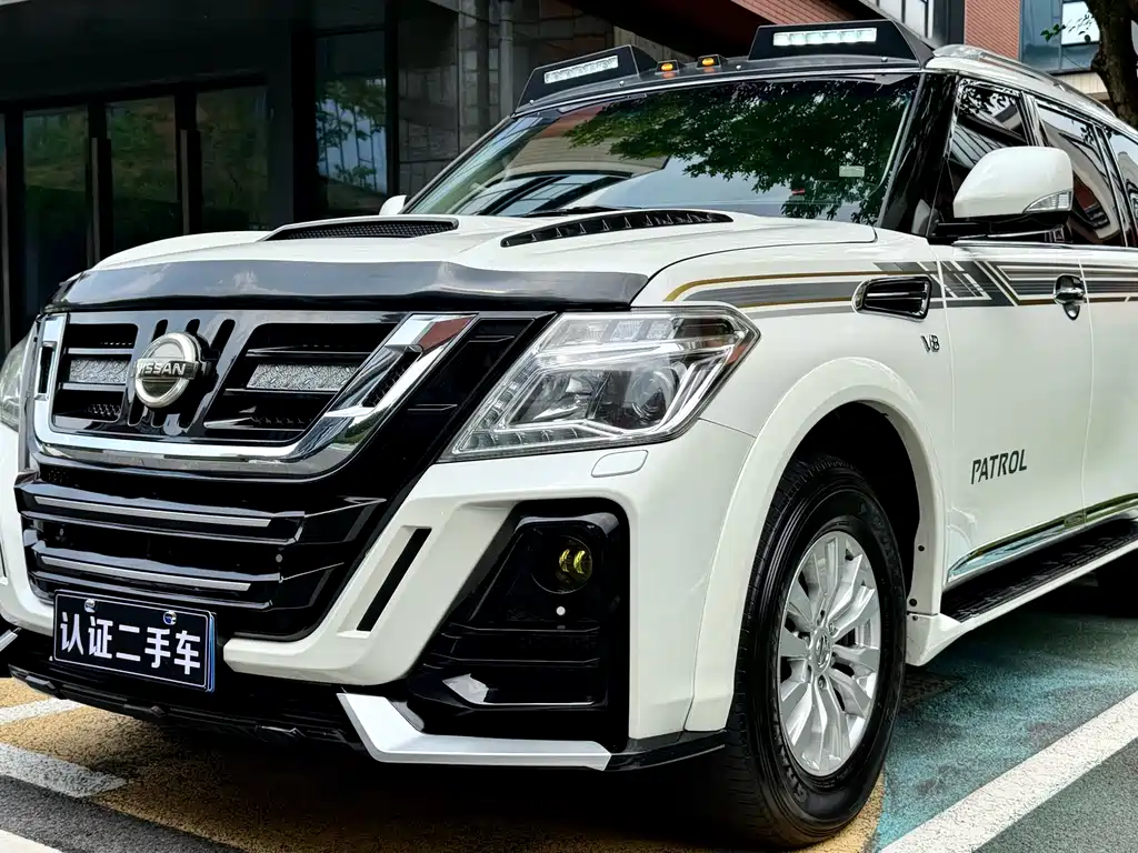 Nissan Patrol 2017 5.6L Standard