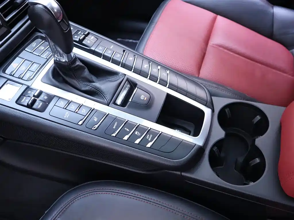 Porsche Macan 2018 2.0T