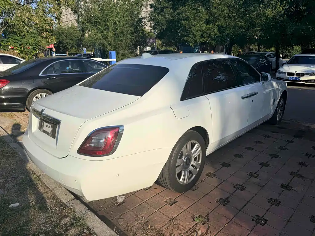 Ghost 2021 6.7T Long Wheelbase