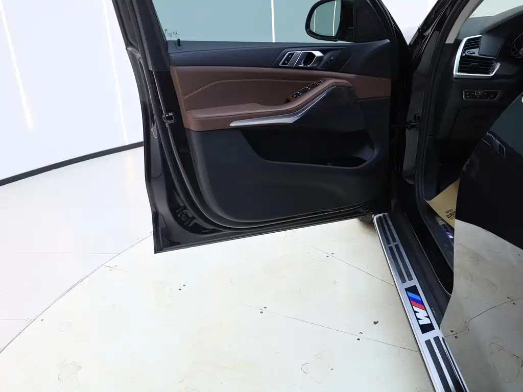 BMW X5 2019 xDrive40i M Sport Package