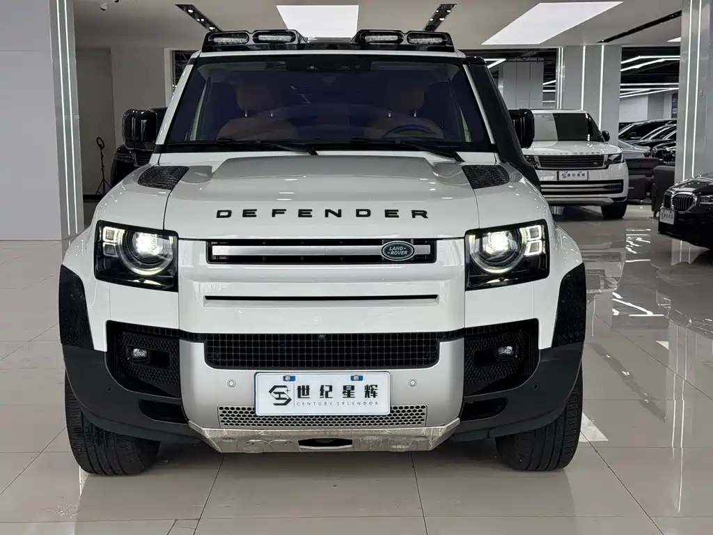 Land Rover Defender 2023 130 3.0T P400 HSE