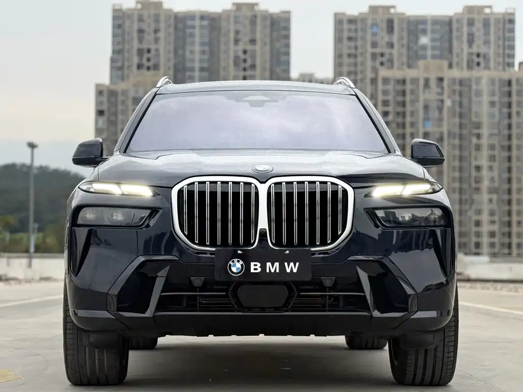 BMW X7 2023 xDrive40i M Sport Package