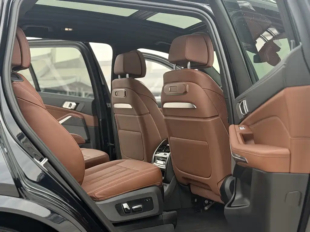 BMW X7 2023 xDrive40i M Sport Package