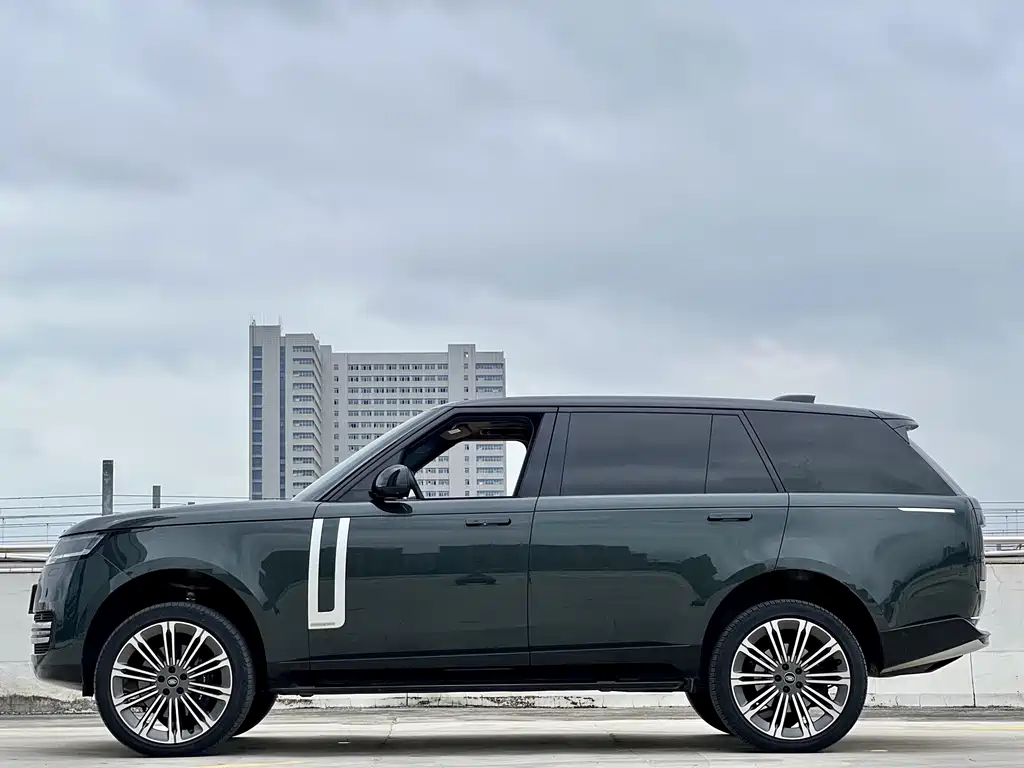 Range Rover 2023 3.0 L6 400PS Autobiography LWB