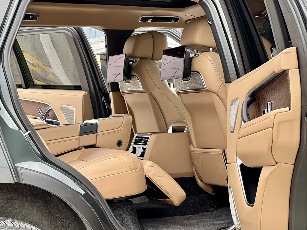 Range Rover 2023 3.0 L6 400PS Autobiography LWB