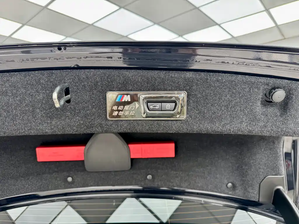 BMW 3 Series 2022 325Li M Sport Package