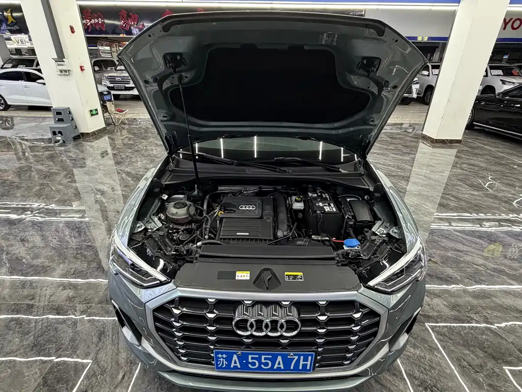 Audi Q3 2022 35 TFSI Fashion Elegant