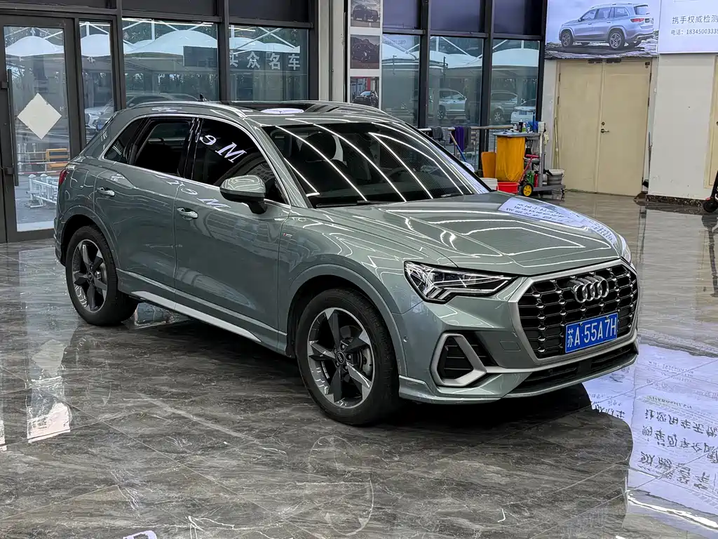 Audi Q3 2022 35 TFSI Fashion Elegant