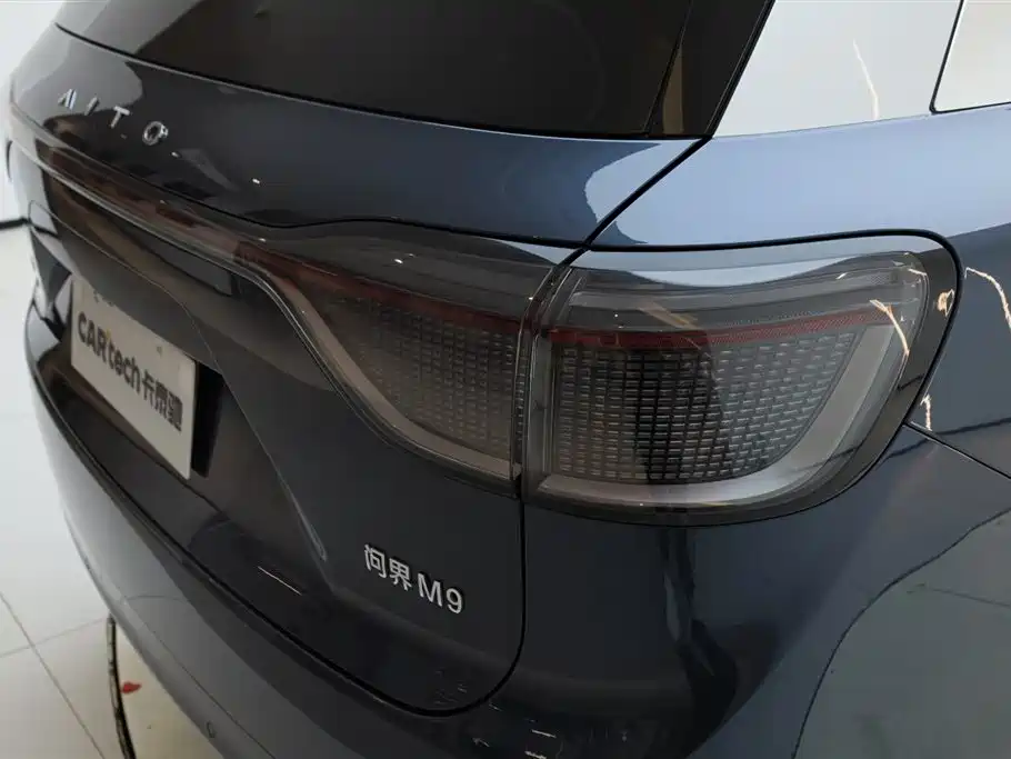 AITO M9 2024 EREV Ultra 42kWh 6-Seater