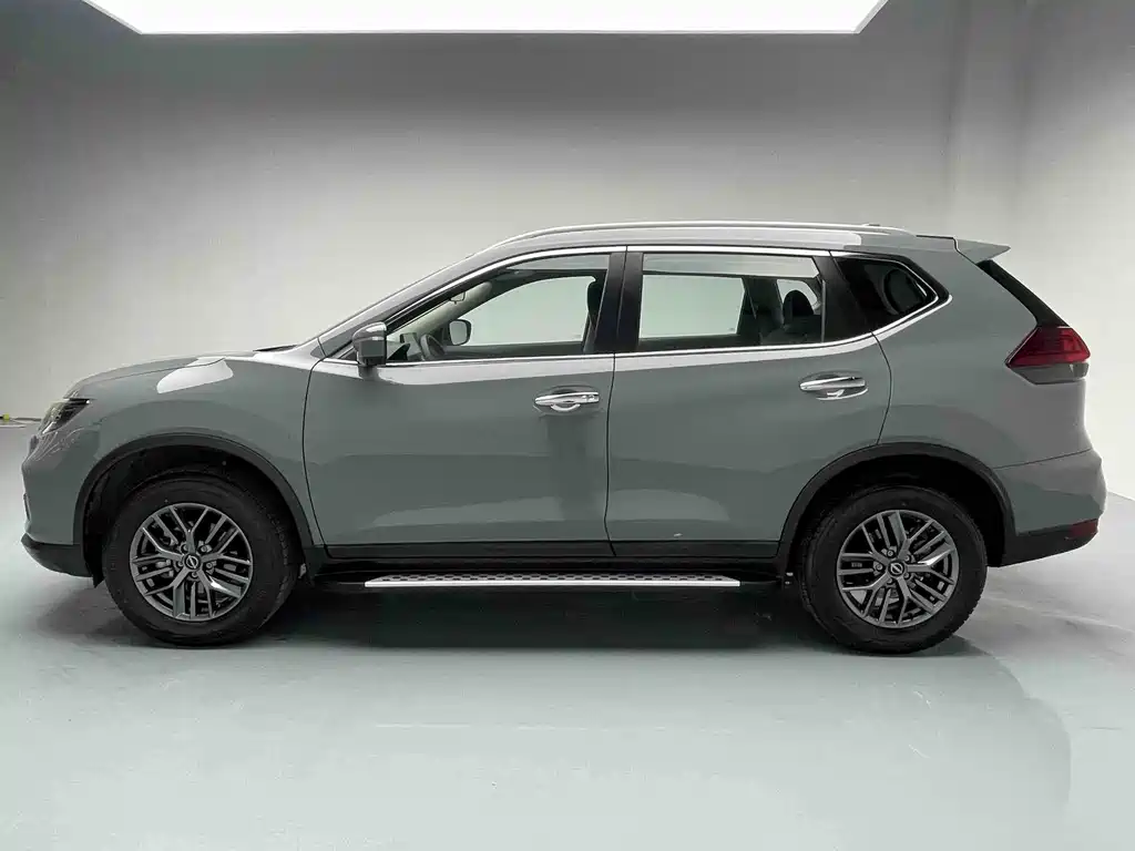 Nissan X-Trail 2025 Honor 2.0L FWD Leading Edition