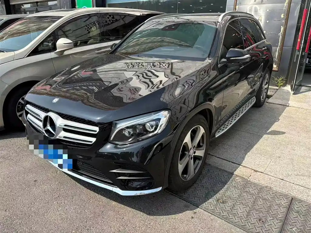 Mercedes-Benz GLC 300 4MATIC