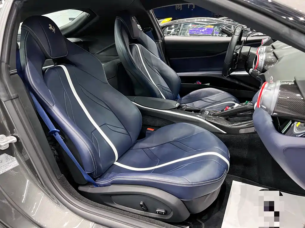 Ferrari 812 Superfast