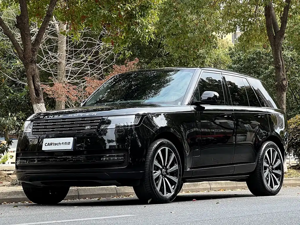 Range Rover 2023 3.0 L6 360PS Vogue Edition