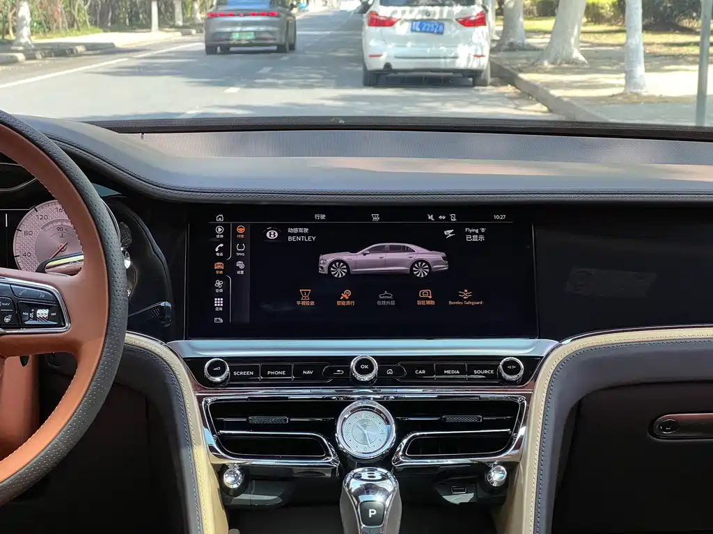2022 Bentley Flying Spur Plug-in Hybrid 2.9T V6 Mulliner