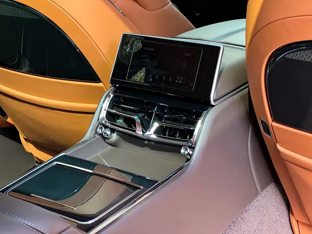 2022 Bentley Flying Spur Plug-in Hybrid 2.9T V6 Mulliner