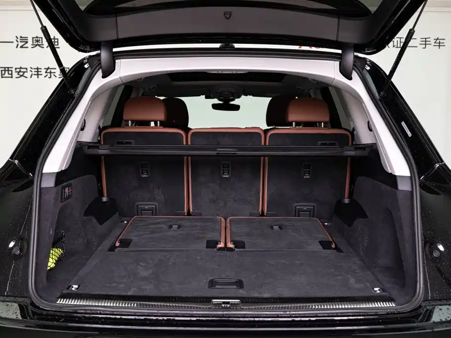 Audi Q7 2023 55 TFSI quattro S Prestige