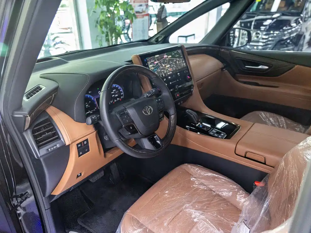 Alphard 2026 2.5L Automatic