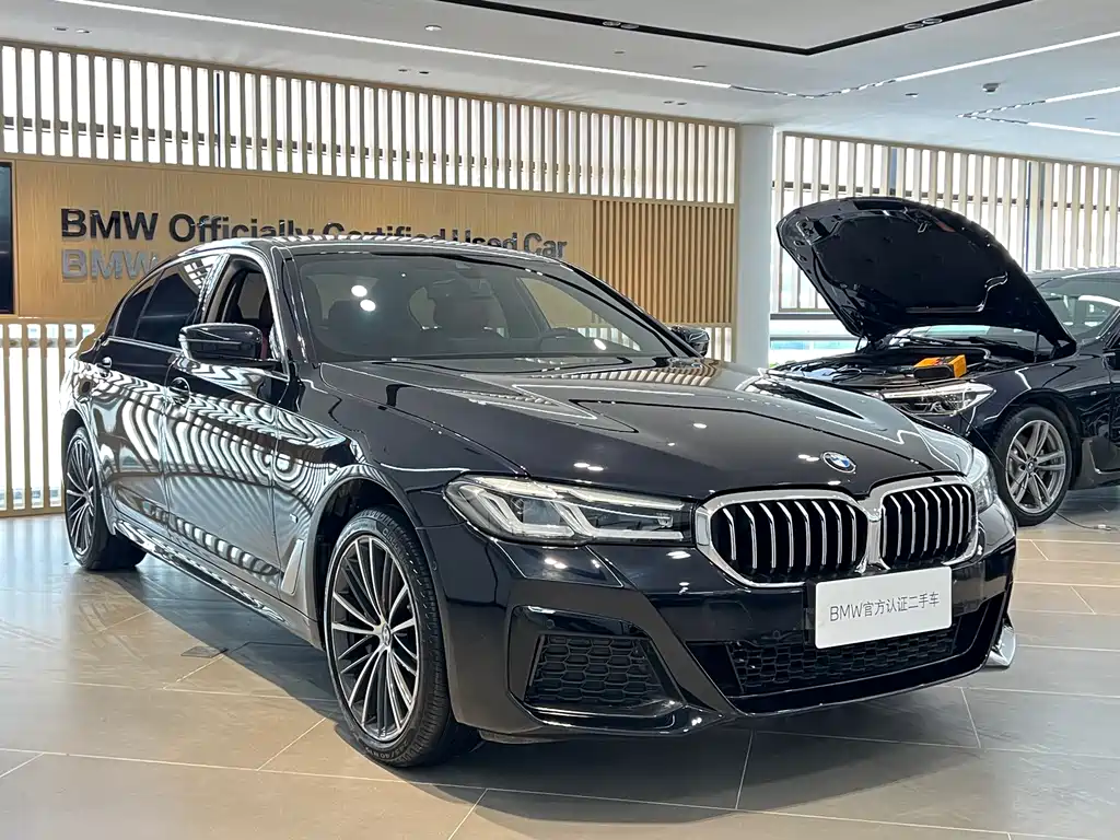 BMW 5 Series 2023 530Li Leading Edition M Sport Package